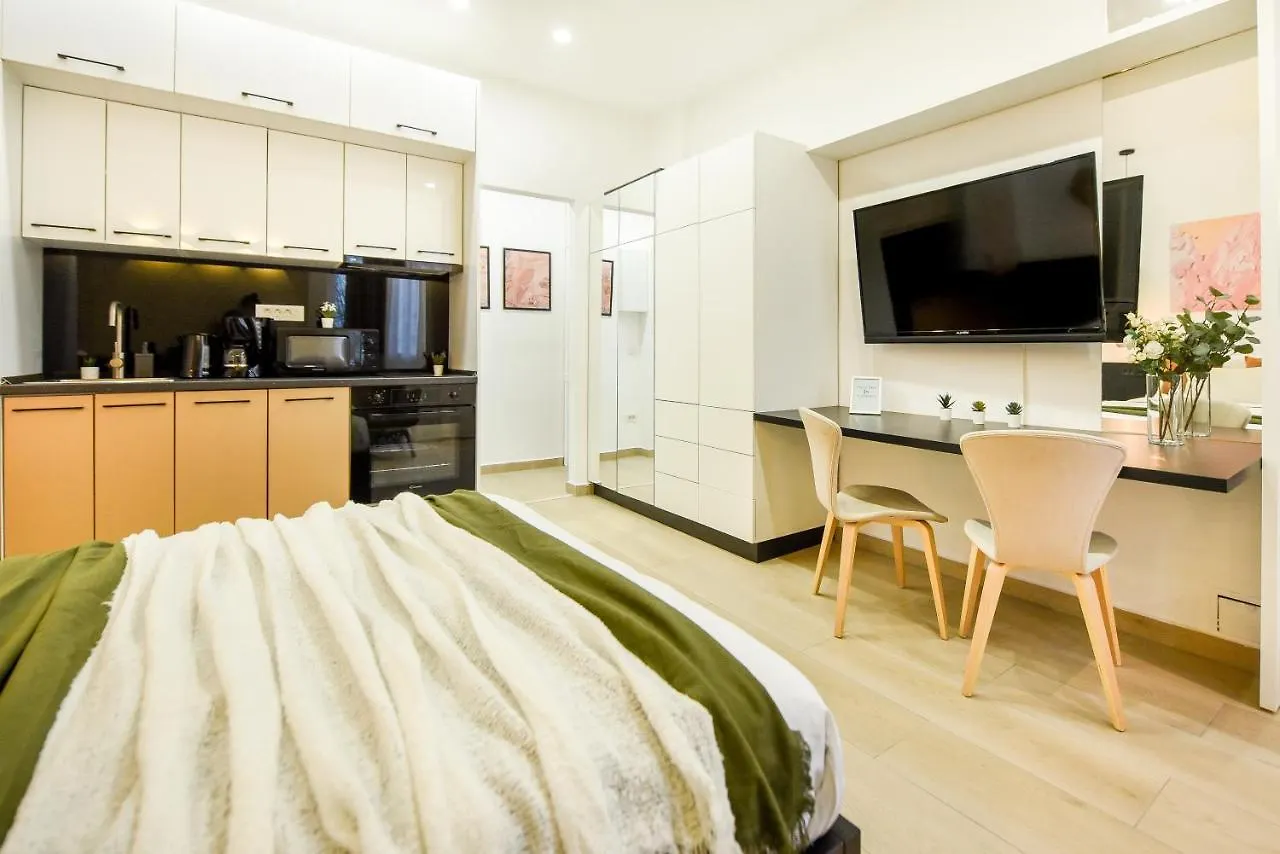 Apartament Home Sweet Home. Stylish Studio Near Cismigiu Bukareszt