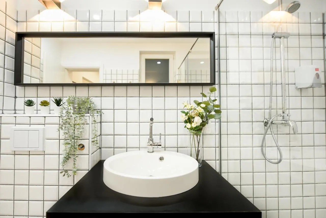 Home Sweet Home. Stylish Studio Near Cismigiu Bukareszt Apartament