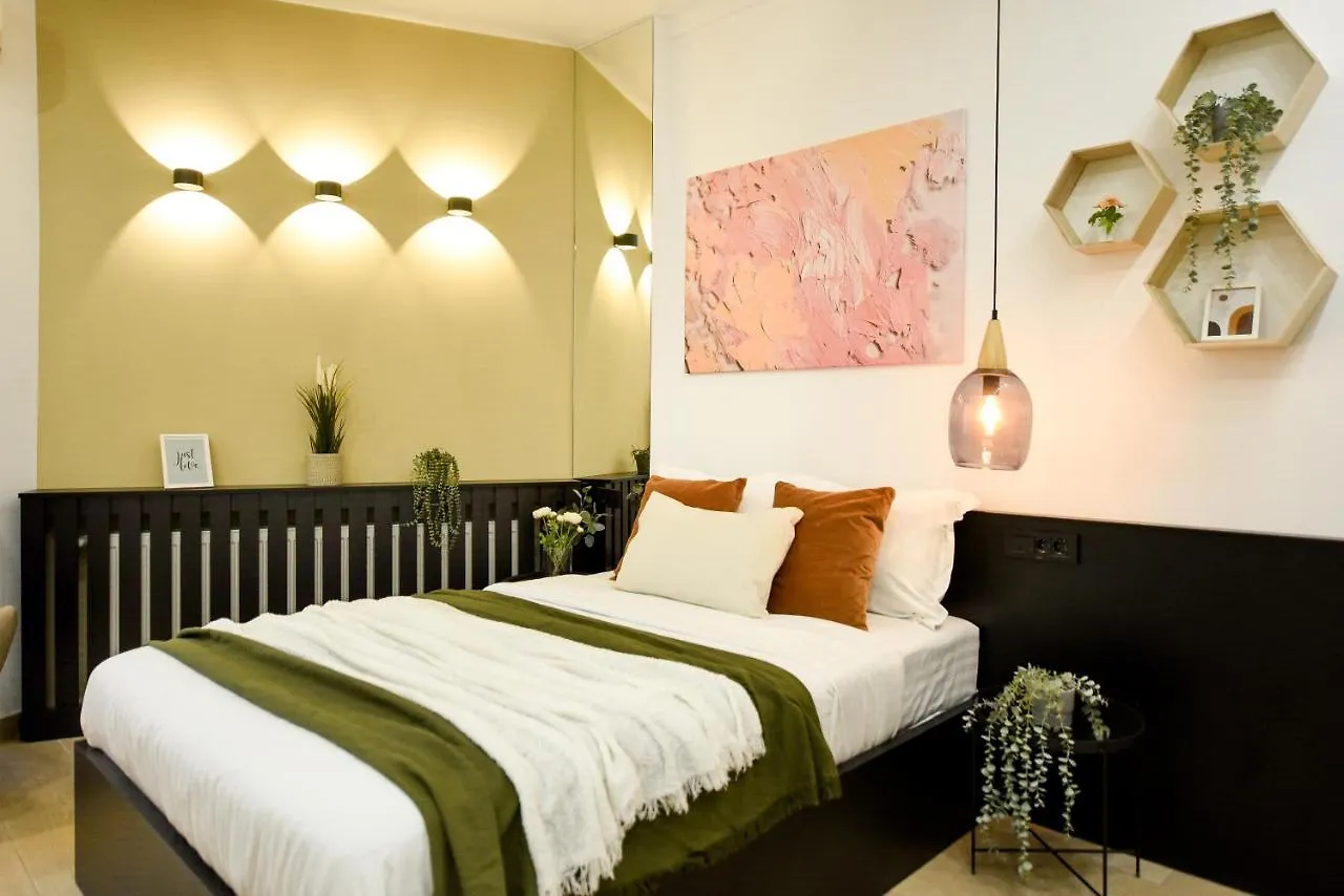 Home Sweet Home. Stylish Studio Near Cismigiu Bukareszt