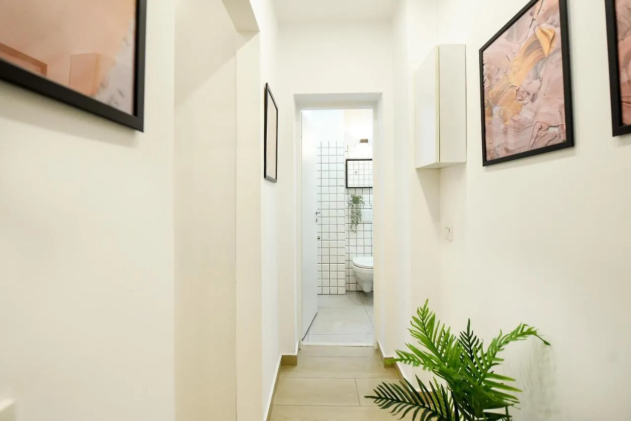 Home Sweet Home. Stylish Studio Near Cismigiu Bukareszt