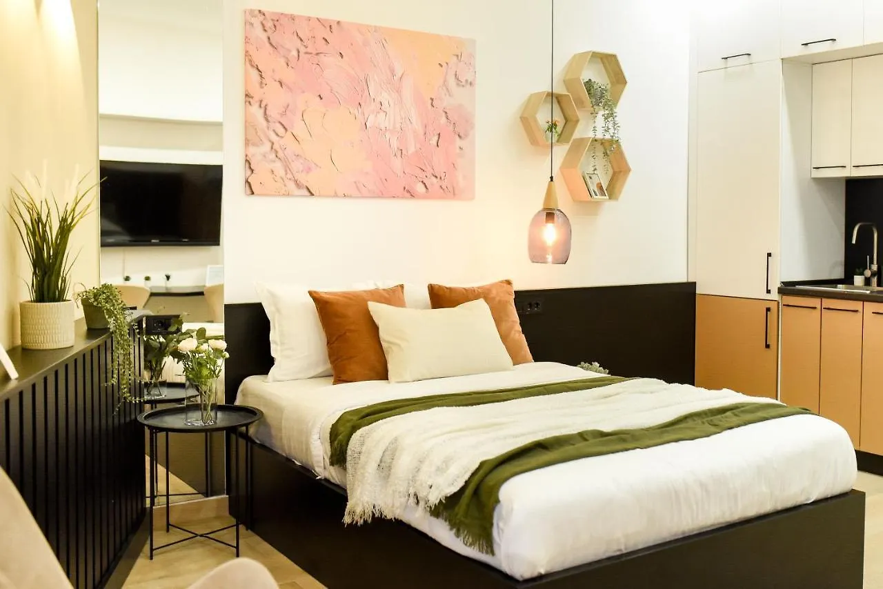 Home Sweet Home. Stylish Studio Near Cismigiu Bucharest Romania