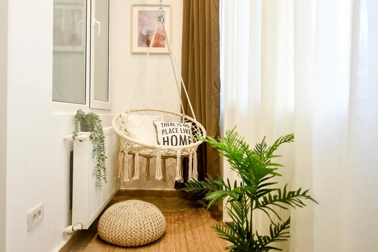 Apartment Home Sweet Home. Stylish Studio Near Cismigiu Bucharest Romania